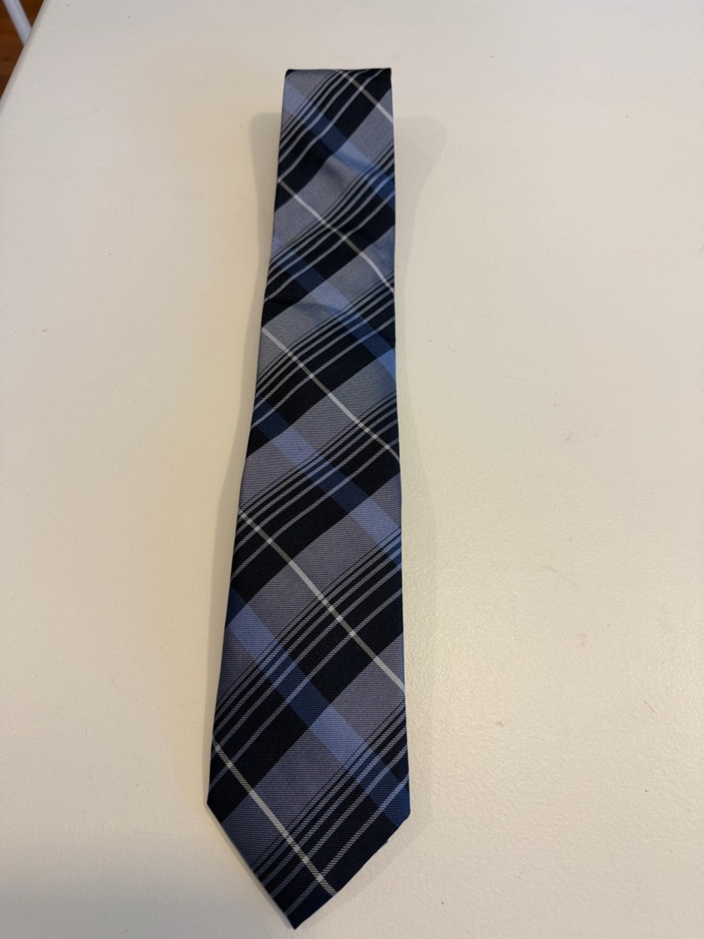 Kenneth Cole Classic Plaid Men's Tie in Blue and White.  NWT